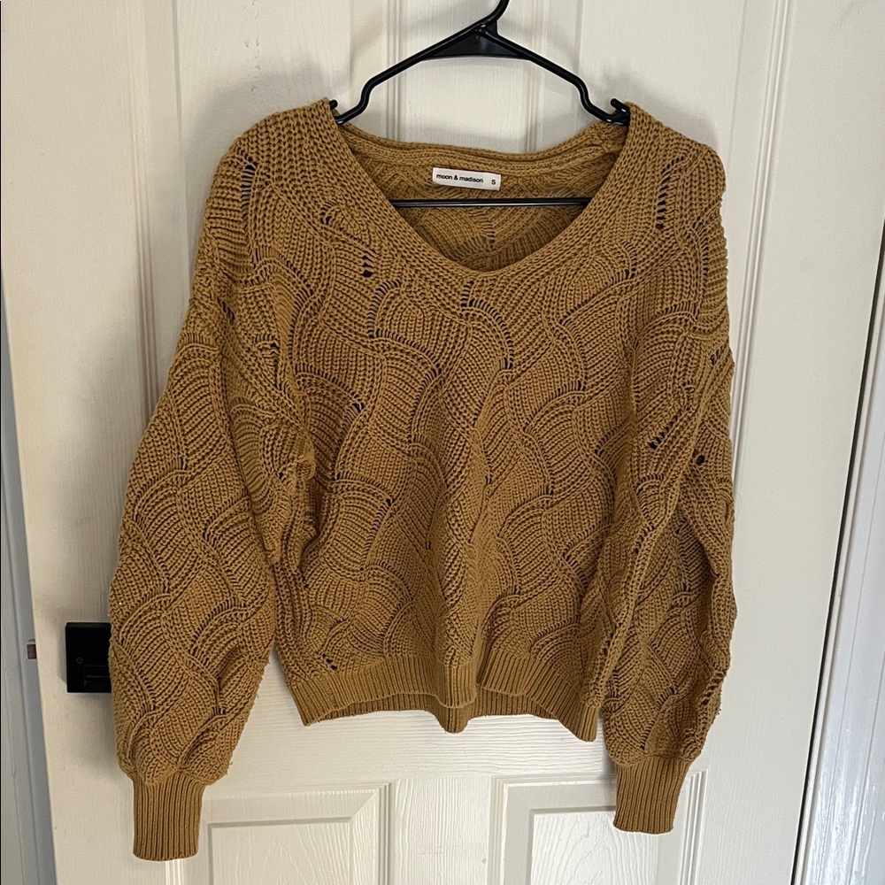 Moon & Madison Mustard Knit Sweater